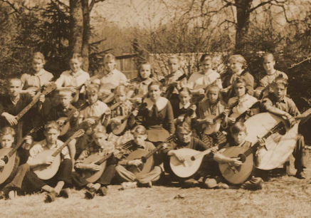 jausa-kooli-keelpilliorkester jausa-kooli-keelpilliorkester
